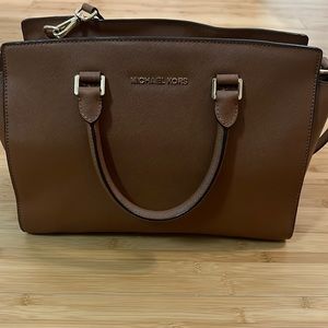 Brown Michael Kors handbag!